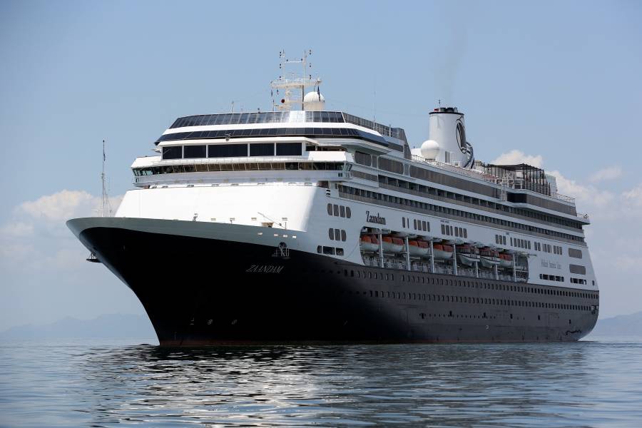 Mueren cuatro personas con Covid-19 en crucero