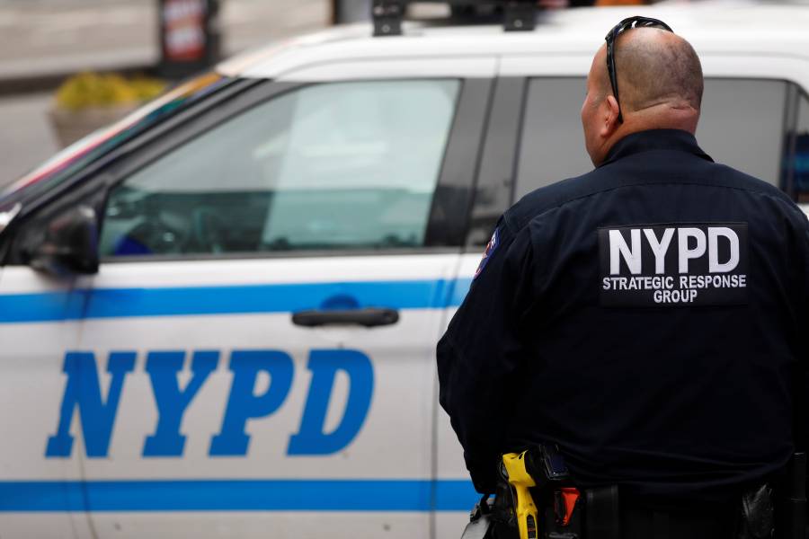 Confirman Covid-19 en 900 policías de NY