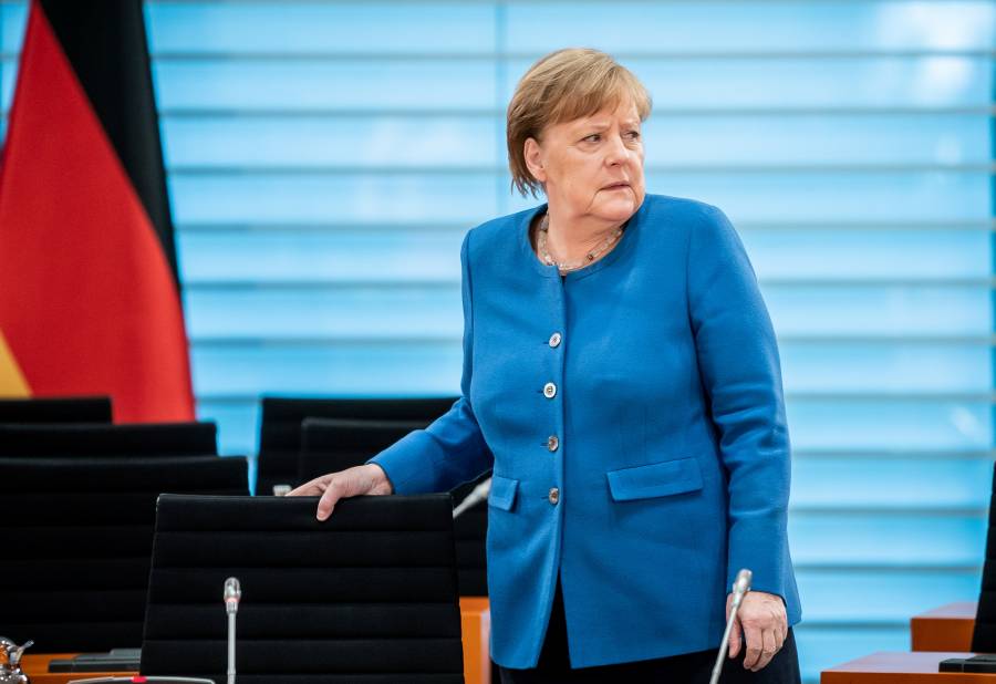 Merkel da negativo a Covid-19 en tercera prueba