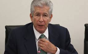 Ruiz Esparza, ex-secretario de Comunicaciones y Transportes sufre infarto cerebral