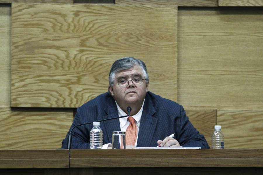 Carstens lanza propuesta económica por el coronavirus