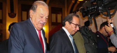 Ayuda fiscal, insisten la IP; mantener empleos, pide AMLO