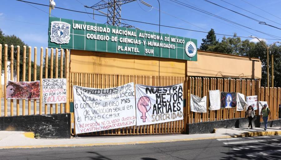 CCH Sur pide diálogo a paristas manteniendo sana distancia; buscan recuperar plantel