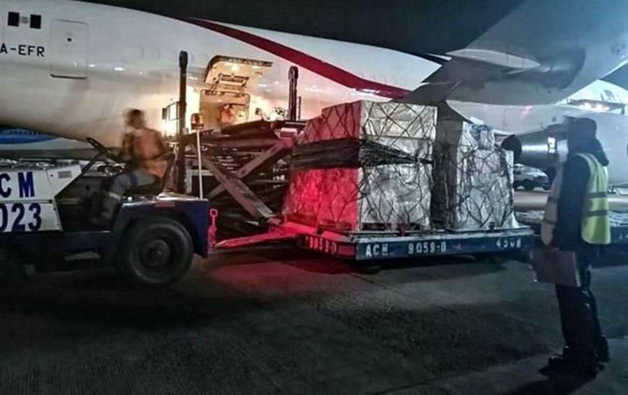Dona China 50 mil kits para prueba de Covid-19 a México