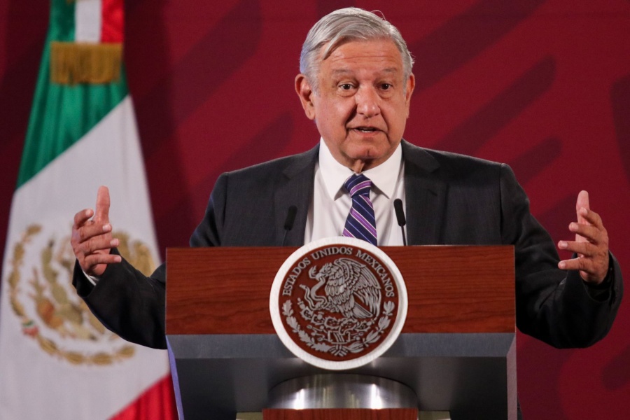 “El Metro no se puede detener”: López Obrador