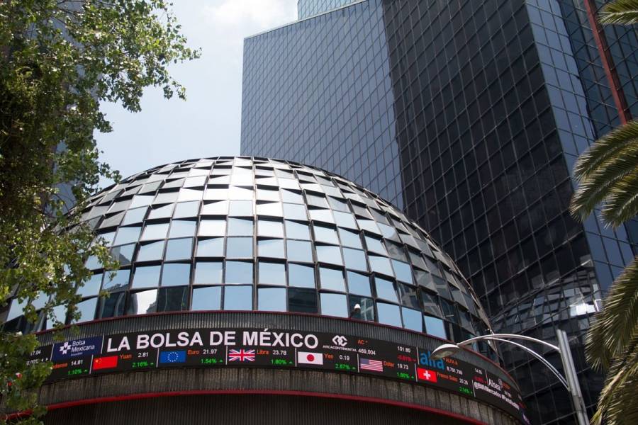 Bolsa mexicana cae por ola de nerviosismo ante coronavirus