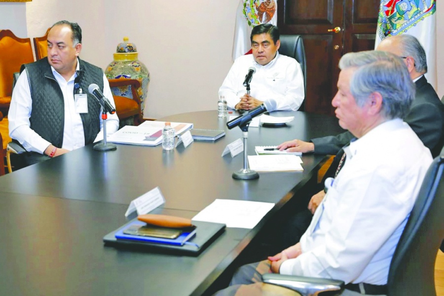 Barbosa llama a no limitar libertades de poblanos