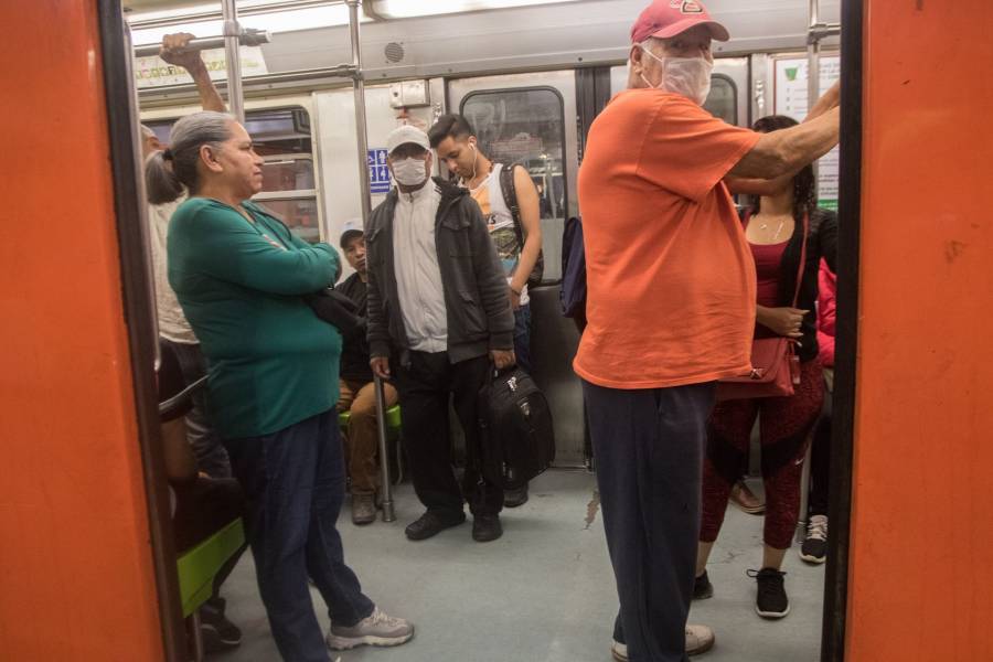 Metro no se pude detener por pandemia: AMLO