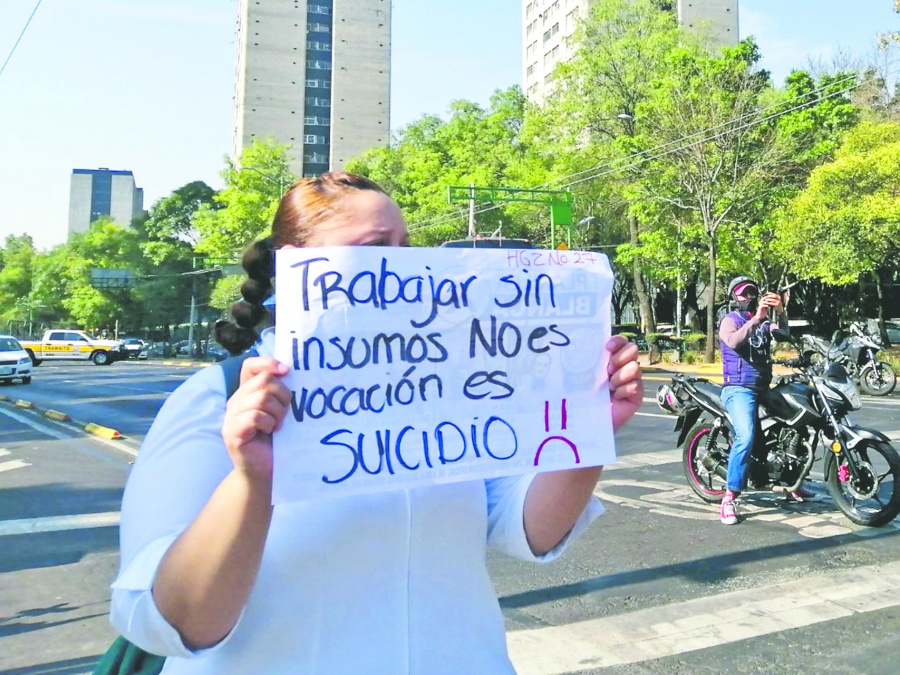 Llaman al gobierno a equipar a m&eacute;dicos