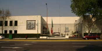 SHCP reconoce contracci&oacute;n; prev&eacute; tipo de cambio de 22 pesos