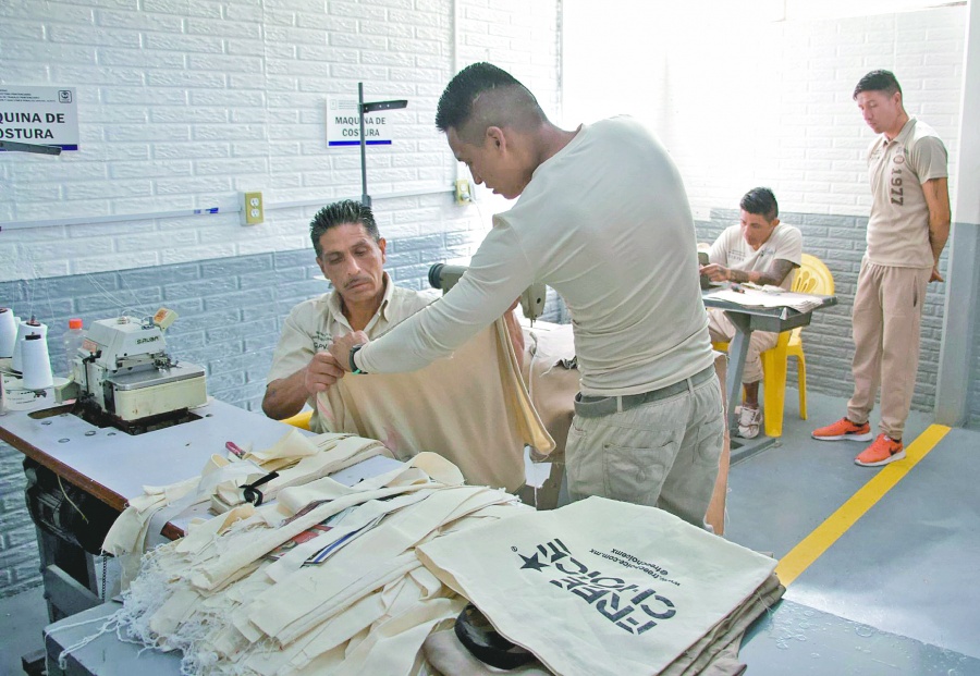 Ante crisis de salud, piden preliberación de reos