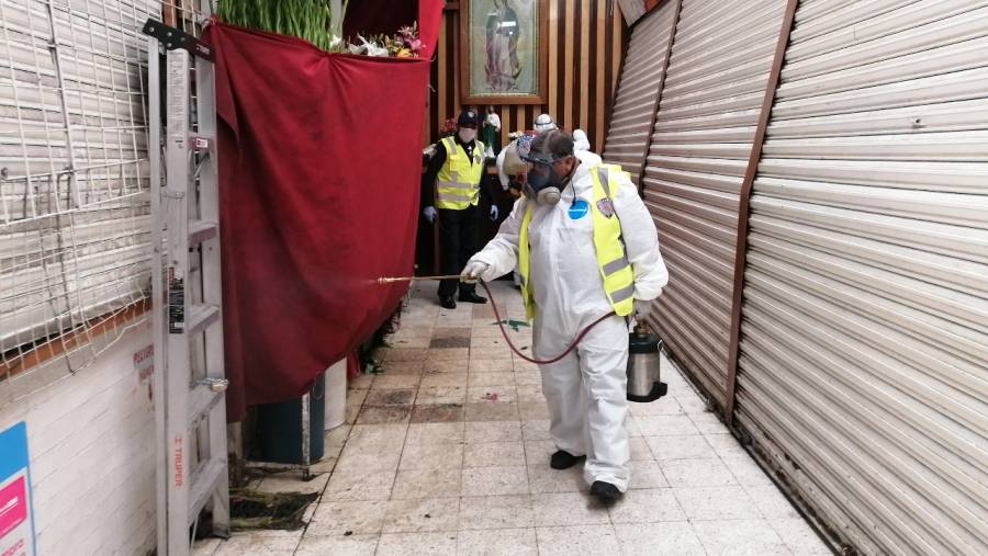 Cuajimalpa implementa operativo de sanitización en comercios por Covid-19