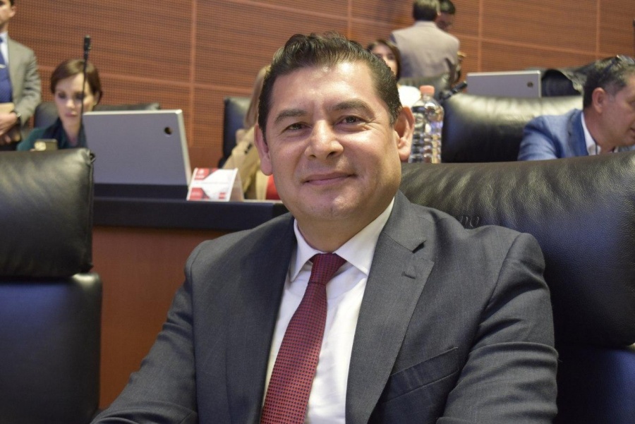 Senador de Morena pide plan de apoyo a empresas