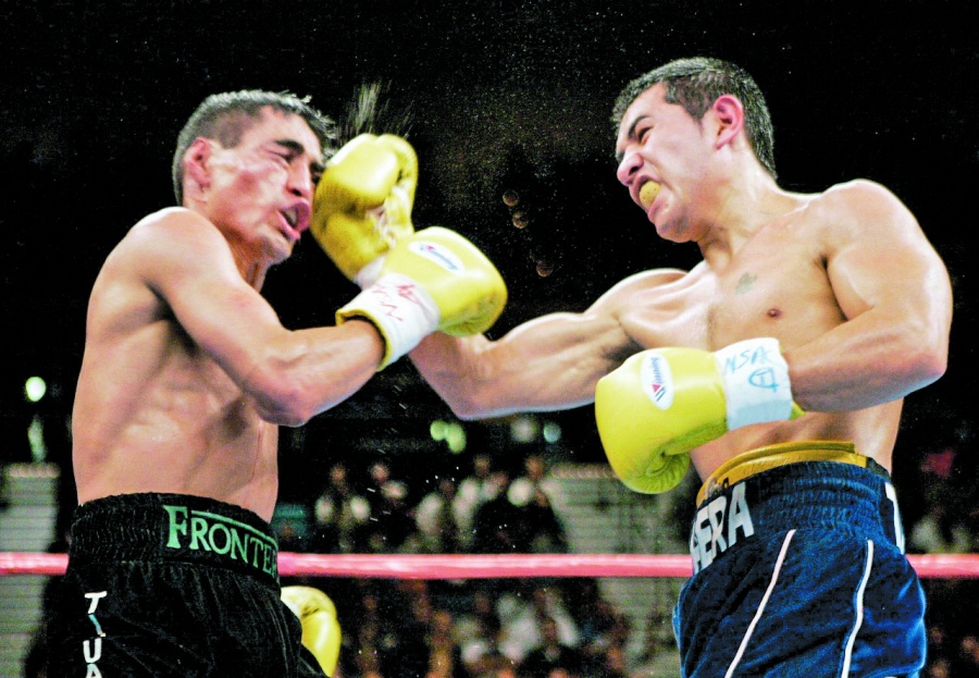 Terrible y Barrera desempolvan guantes para un cuarto combate