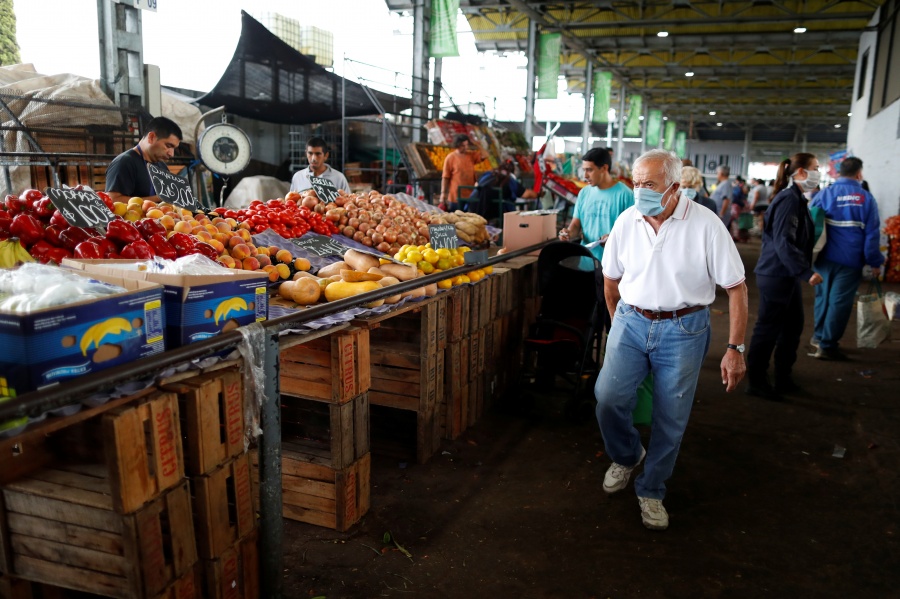 Salidas de capitales, inflación y tasas de interés, temas de la semana 