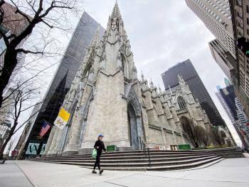 Ampl&iacute;an cuarentena en Nueva York
