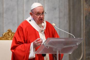 El Papa crea un fondo para ayudar a los pa&iacute;ses m&aacute;s d&eacute;biles contra Covid-19