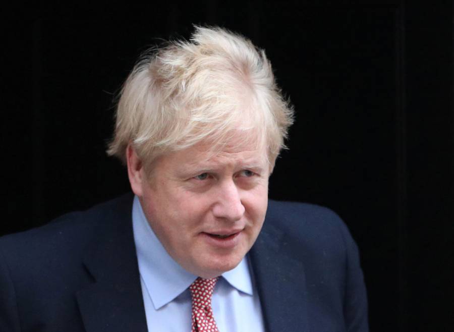 Boris Johnson permanece estable y responde al tratamiento