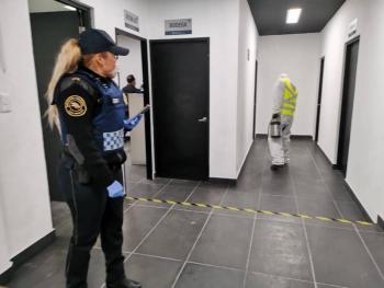 Sanitiza Alcald&iacute;a Cuajimalpa parque vehicular de polic&iacute;a auxiliar y calles principales