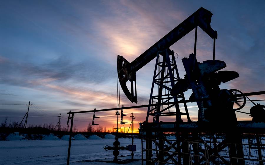 Más de 20 estados acuerdan reducir producción petrolera: Irán