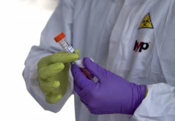 En Francia se reducen los nuevos contagios por tercer d&iacute;a consecutivo