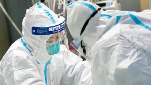 Salud llama a médicos a sumarse contra la pandemia