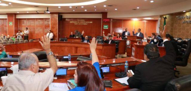 Revoca Tribunal Colegiado orden para que Ejecutivo Federal dicte medidas de apoyo fiscal