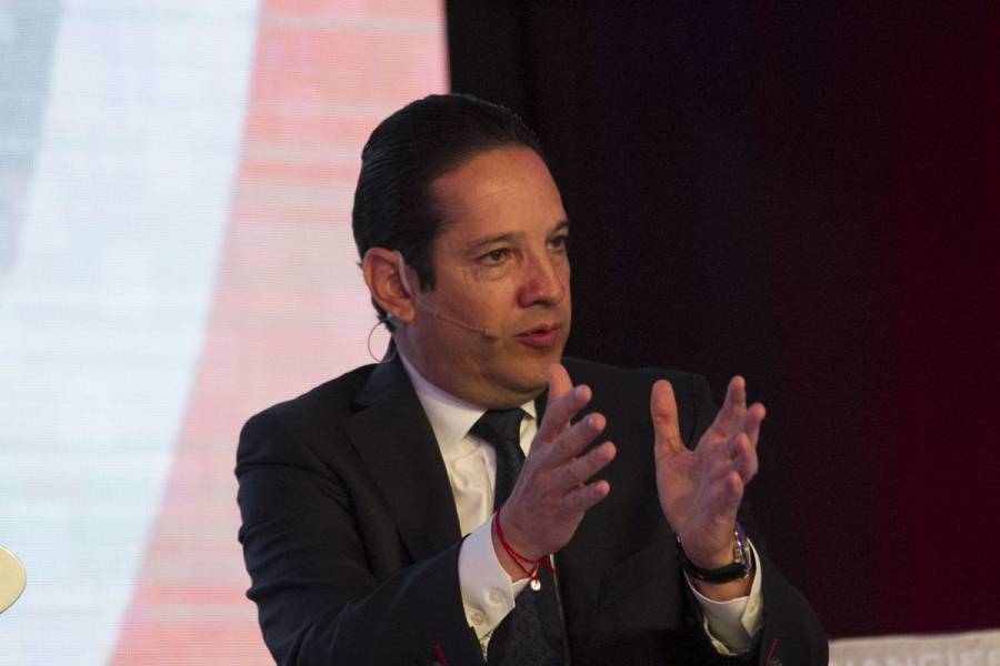 Dan de alta a gobernador de Querétaro tras superar el Covid-19