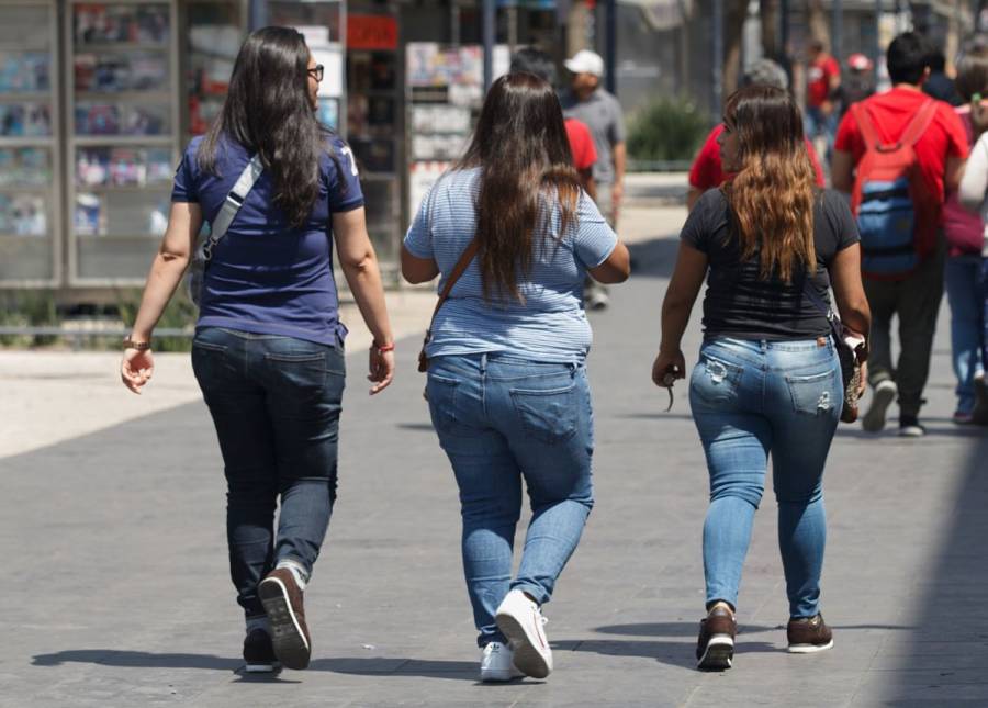 Enfermedades crónicas potencian Covid-19 en adultos jóvenes: Salud