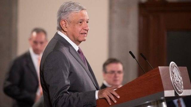 Pide oposición a AMLO atender emergencia sanitaria y no desviar atención