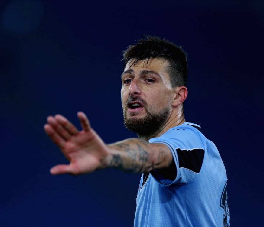Lazio irá a tribunales si la Serie A no se reanuda