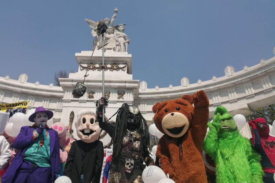 Artistas urbanos en CDMX reciben despensas por contingencia