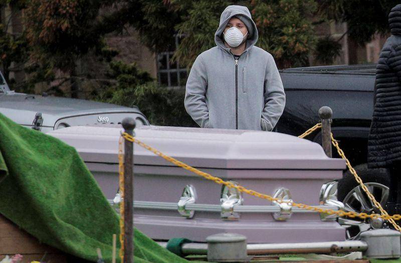Nueva York suma casi 12 mil 200 muertes por coronavirus
