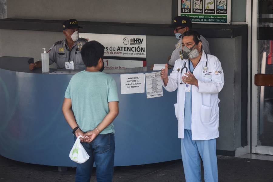Anuncian pasaje gratuito para personal médico en Veracruz