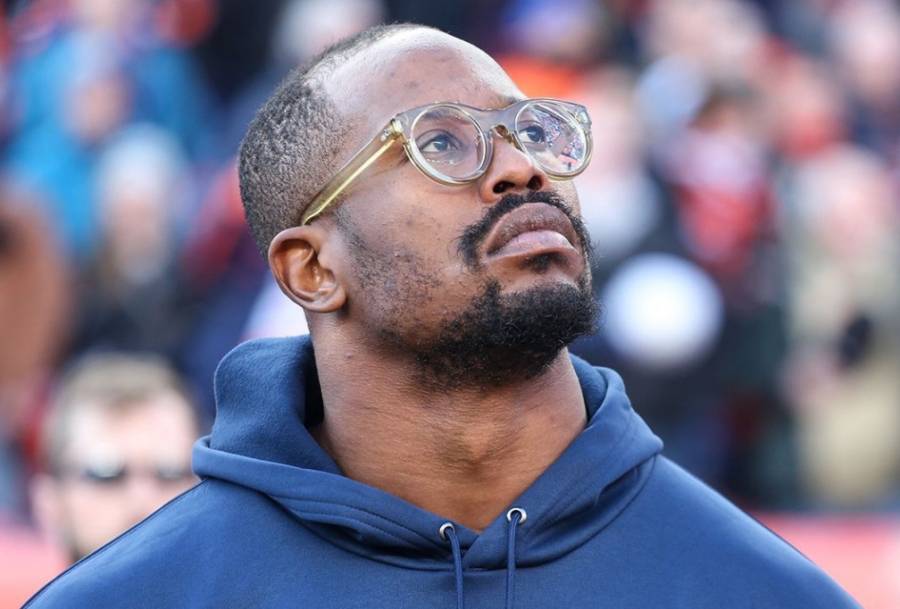 Von Miller, de Denver Broncos da positivo a Covid-19