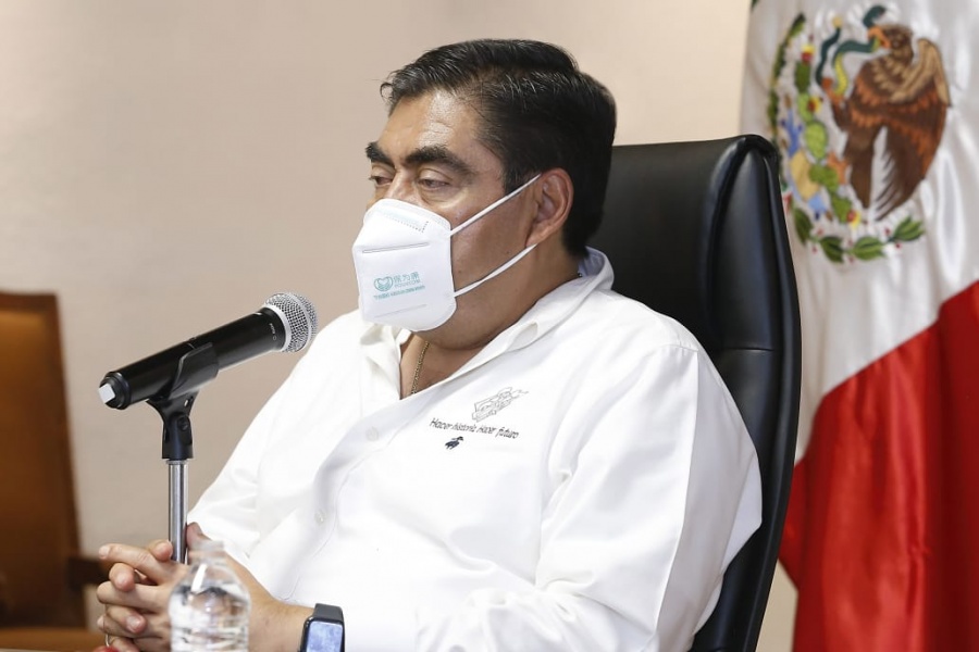 Barbosa: Mantiene gobierno cruzada para desmantelar mafias que controlaban Puebla