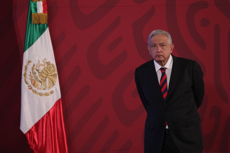AMLO pide a Segob no sancionar a 2 diarios por “fake news” 