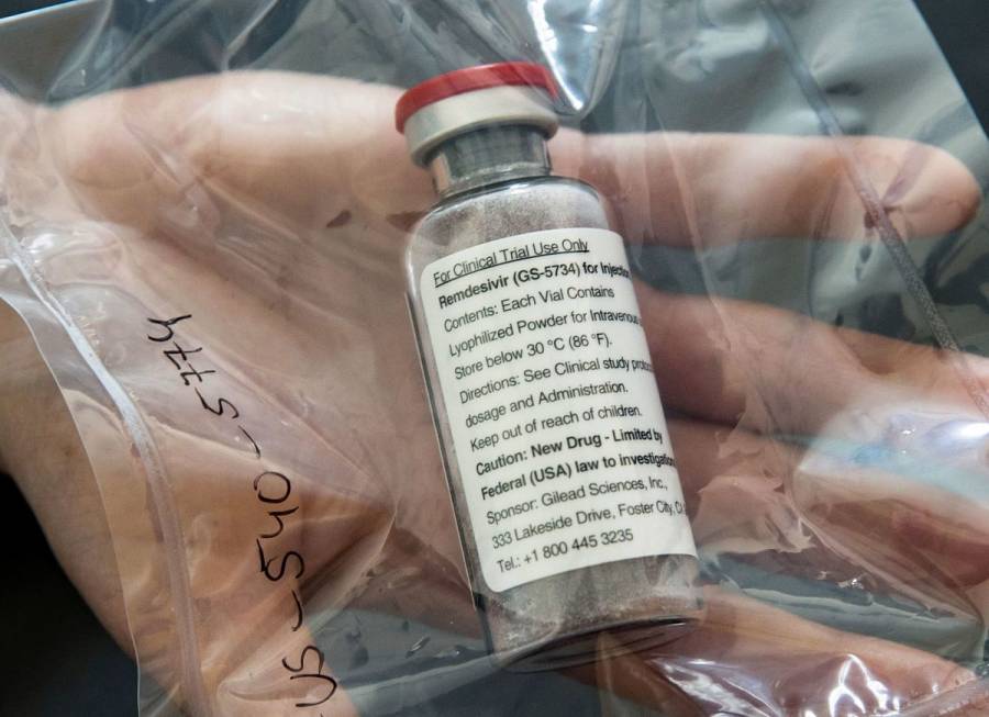 Cient&iacute;ficos desarrollan vacuna universal contra el virus de &Eacute;bola