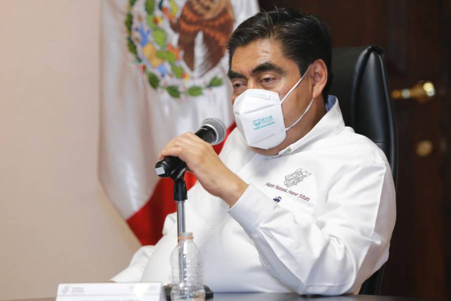 Anuncia Barbosa transporte gratuito para médicos y enfermeros
