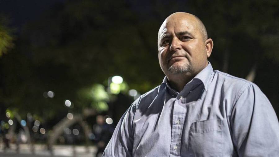 Julian Lebarón denuncia en redes ataque a su propiedad