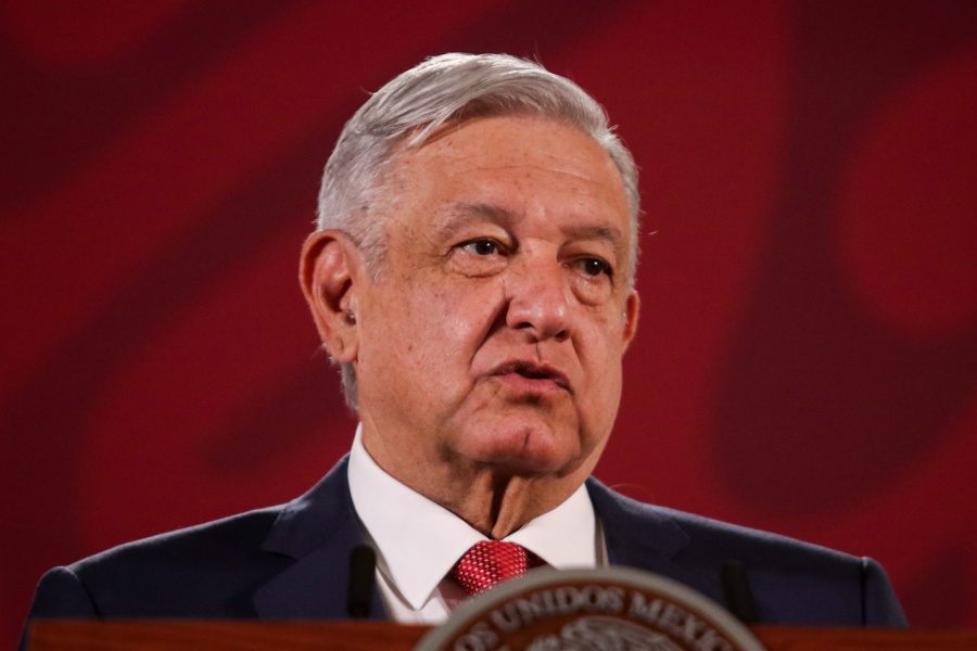 AMLO contempla ir a Estados Unidos y China