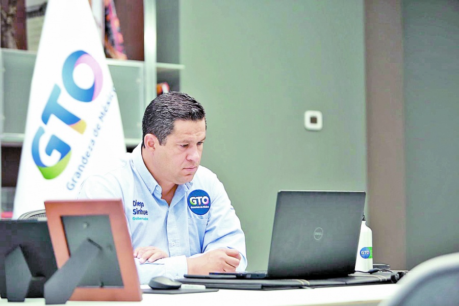 Sinhue anuncia plan de austeridad para invertir 600 mdp en pandemia