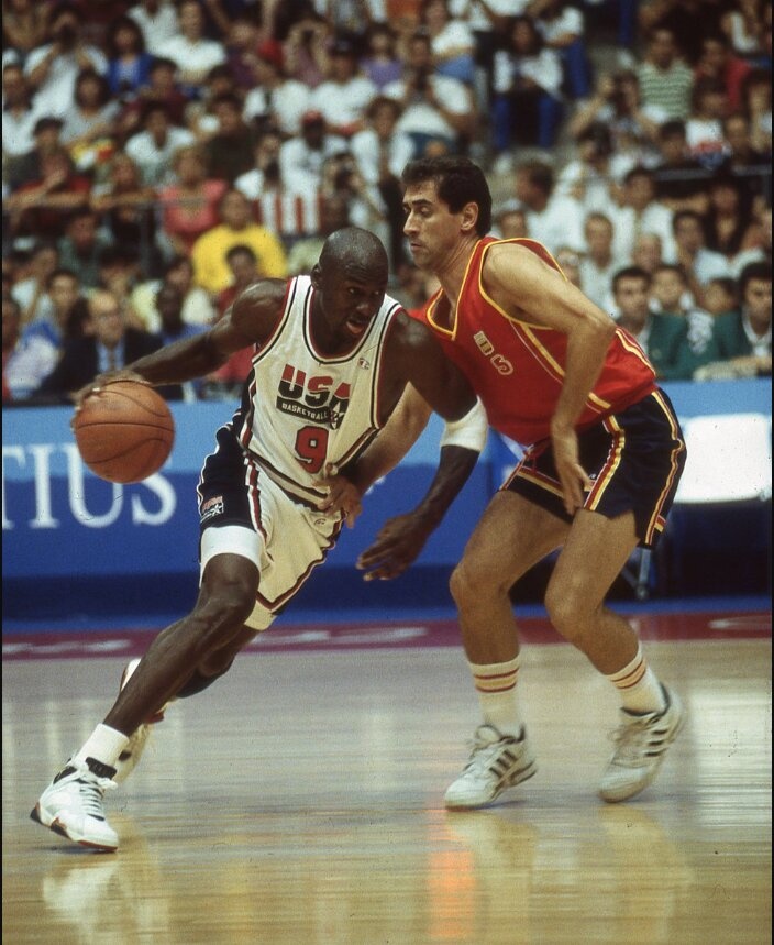 Jersey de Michael Jordan se vende en históricos 216 mil dólares