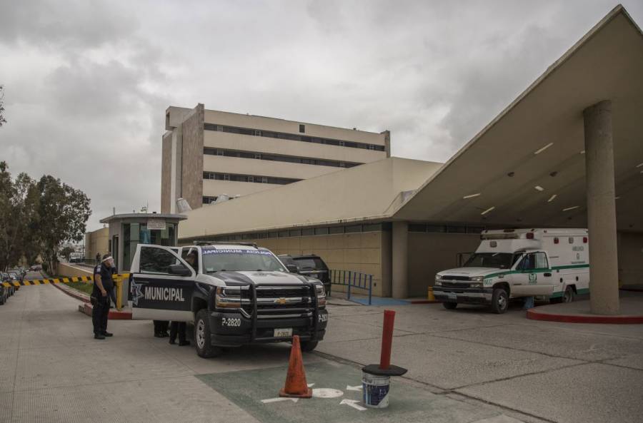 Detienen a pareja que agredió a enfermera en la Ciudad de México