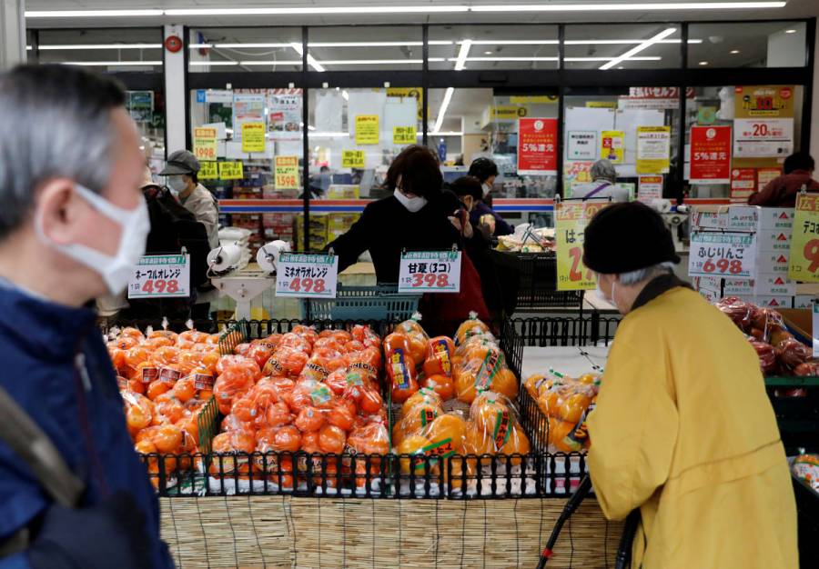 Japoneses recibirán 900 dólares para enfrentar crisis por Covid-19