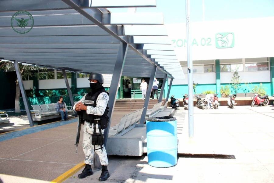 Guardia Nacional vigila hospitales en todo el país para proteger a personal médico