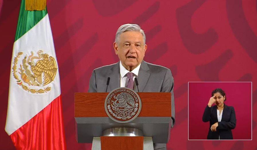 Presentan decreto de 11 medidas de austeridad ante crisis económica