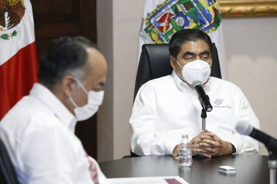 Instruye Barbosa Huerta atención a derechohabientes de la BUAP con Covid-19