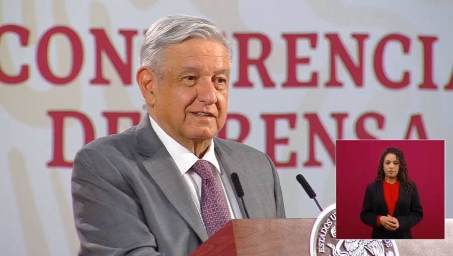 “En México no hay periodismo profesional”: AMLO