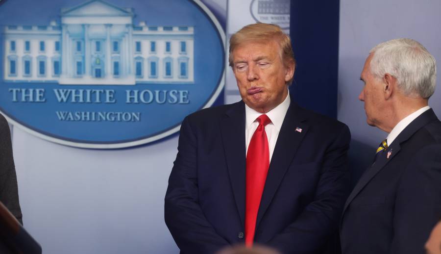 Trabajo para connacionales, busca el decreto que firmó Trump para evitar migración
